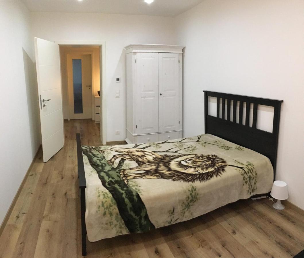 Attraktive Ferienwohnung Am Rande Von Leipzig An Der A14 타우차 외부 사진